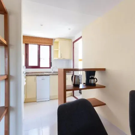 Aloha, Primera Línea De Playa. Apartamento *